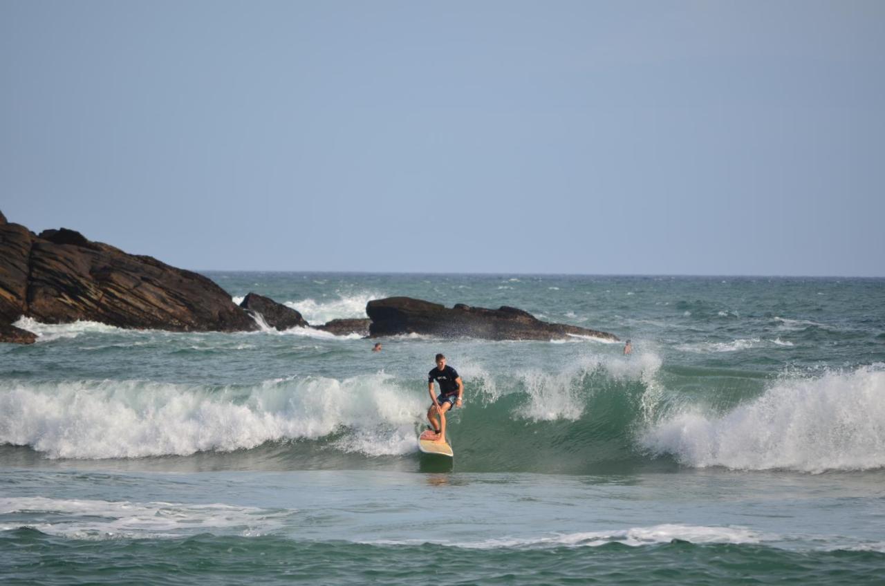 Ashford Beach Matara Buitenkant foto